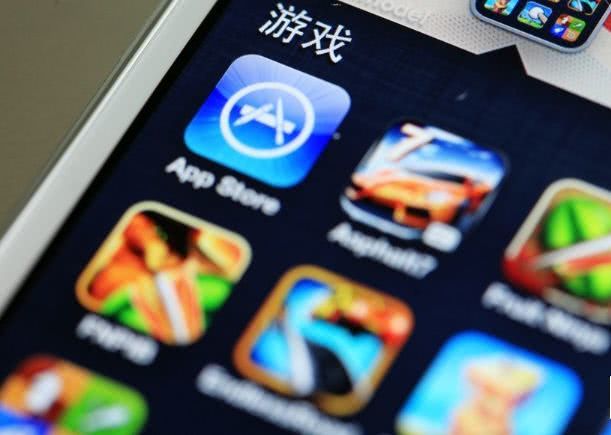 直到我发现了一款宝藏App——游戏箱子。乍一听名字,还以为是个收纳盒,实际上它是我用过最实用的Switch游戏管理工具。今天就来聊聊,这个免费App到底有多香。