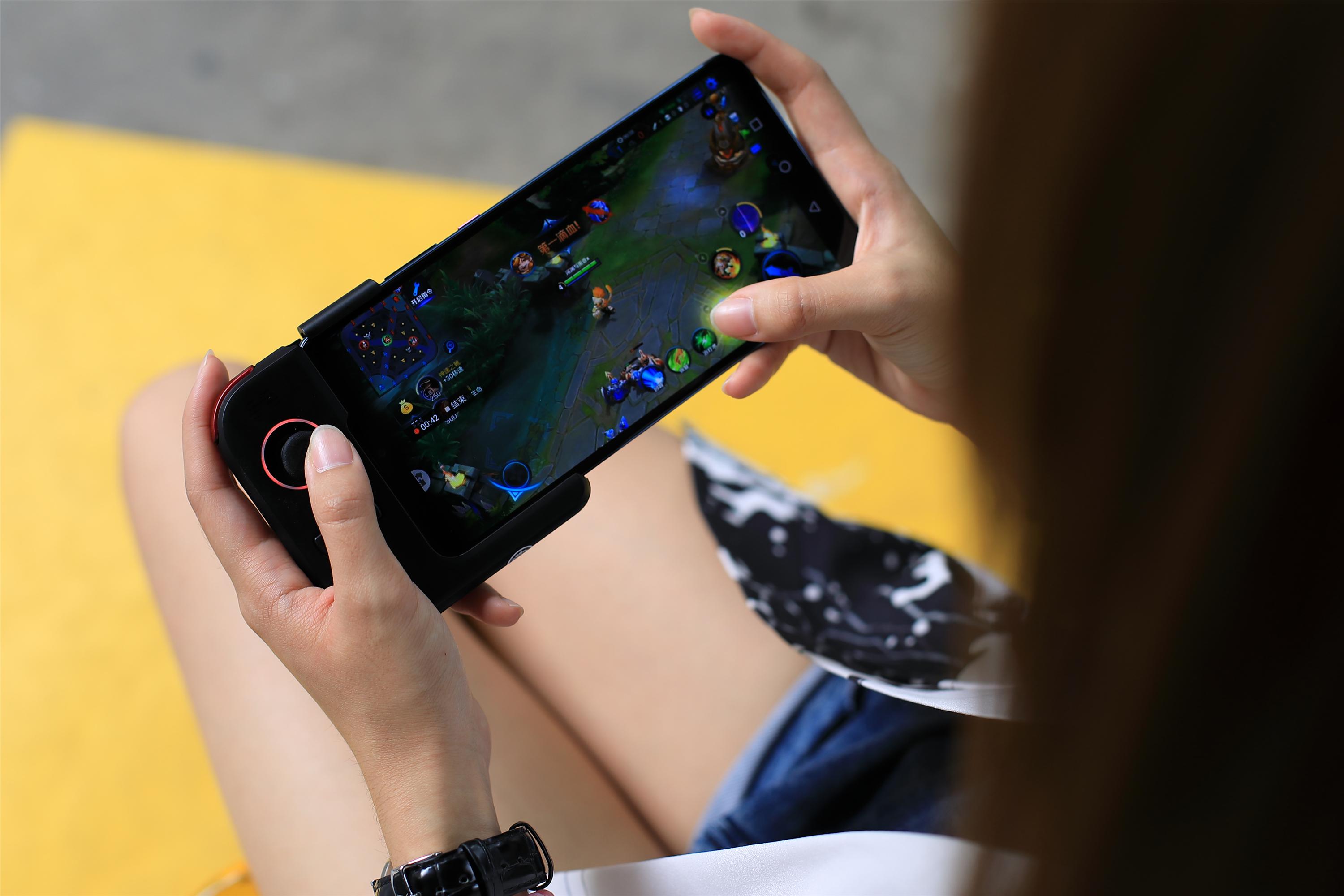 Switch 2手柄连电脑全攻略,蓝牙/USB两种方法一次搞定 Switch 2手柄连电脑全攻略,蓝牙/USB两种方法一次搞定